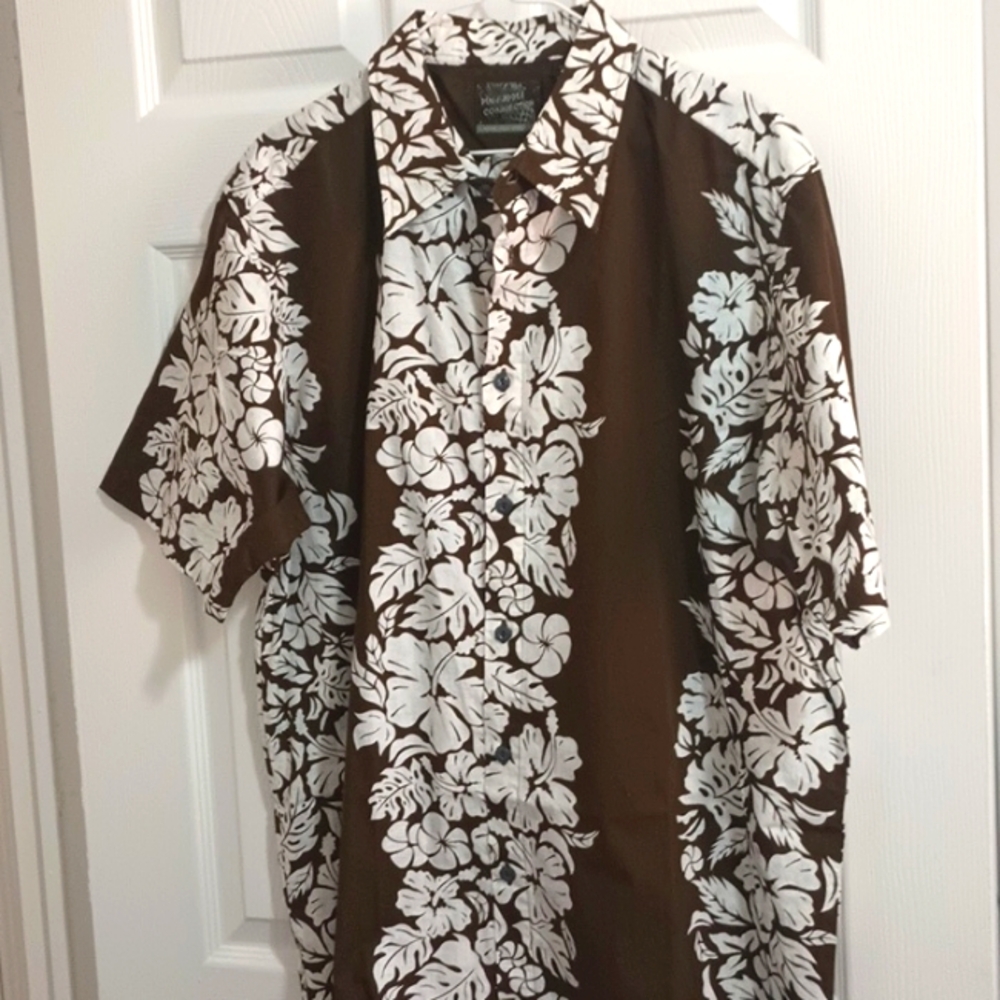 PINEAPPLE CONNECTION HAWAIIAN SHIRT XL.SHORT SLEEVE 100% COTTON LIKE NEW